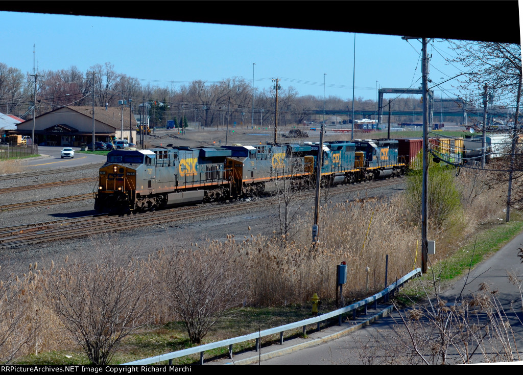 CSX 751